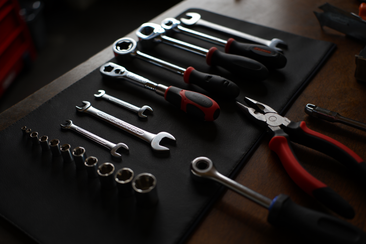Craftsman Tools: Premium Hand Equipment and Tools Guide